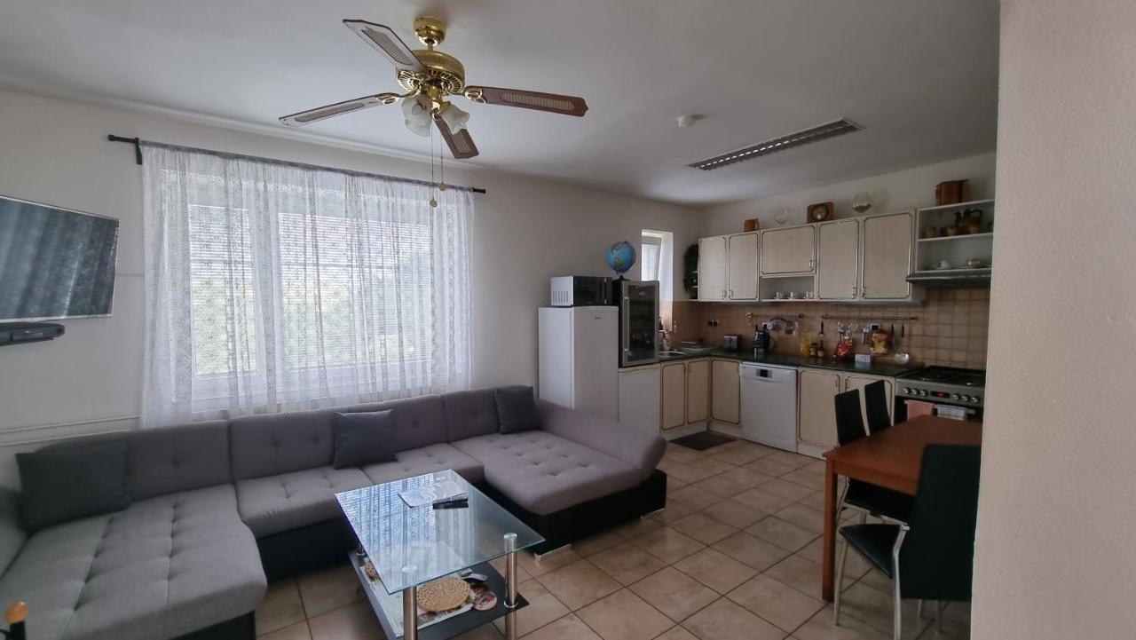 Apartmán Modré z nebe Němčičky Esterno foto